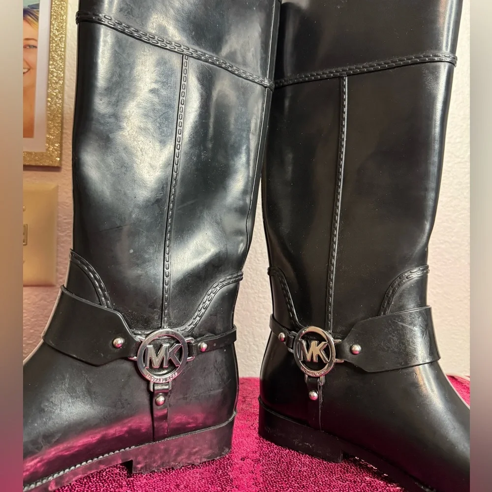 MICHAEL KORS 🖤 Women’s Rubber Knee-high Rain Boots (Size 7) - Picture 6 of 16